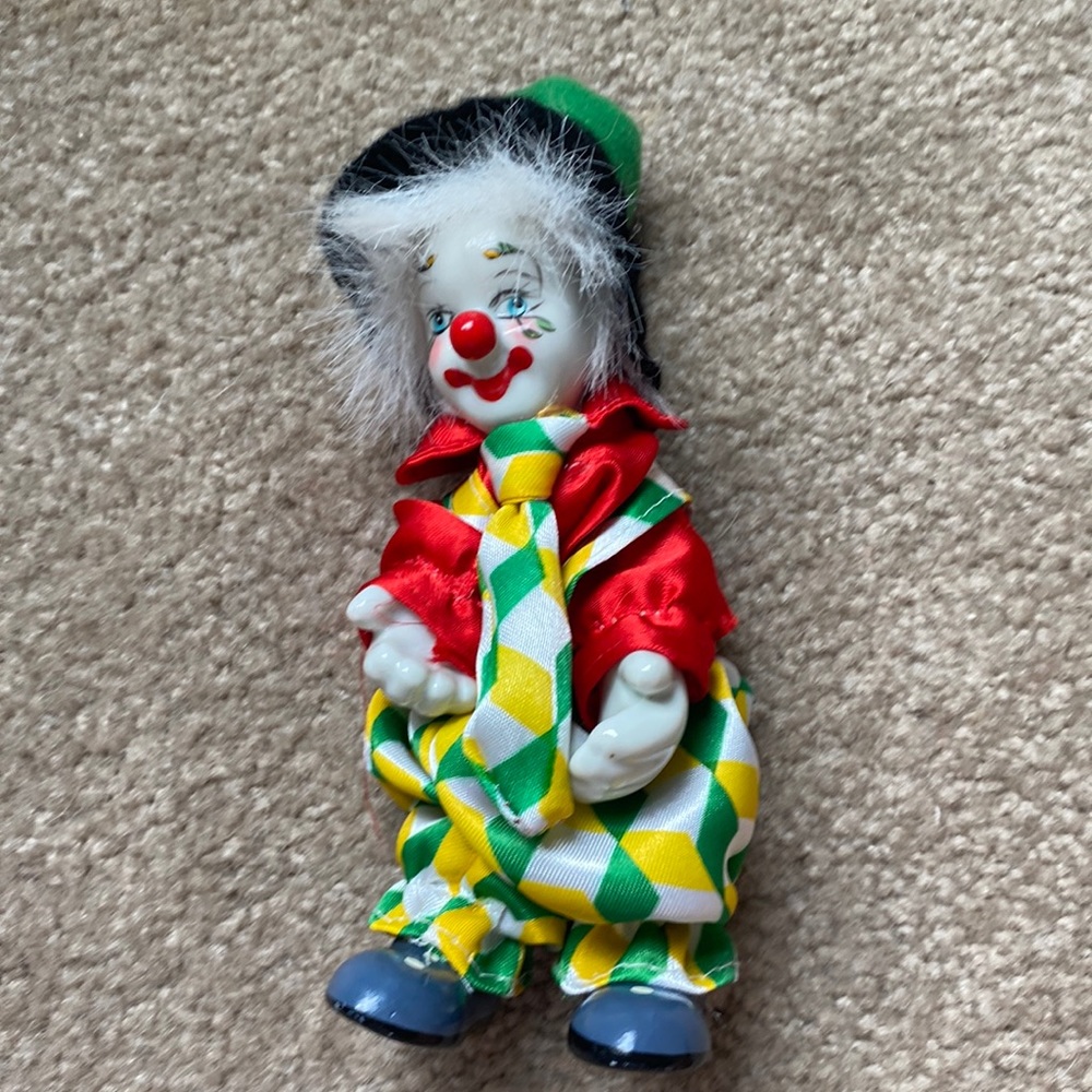 Clown figure